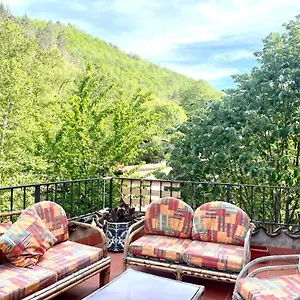 Casa rural Descansar Piscina Cerca, Osor
